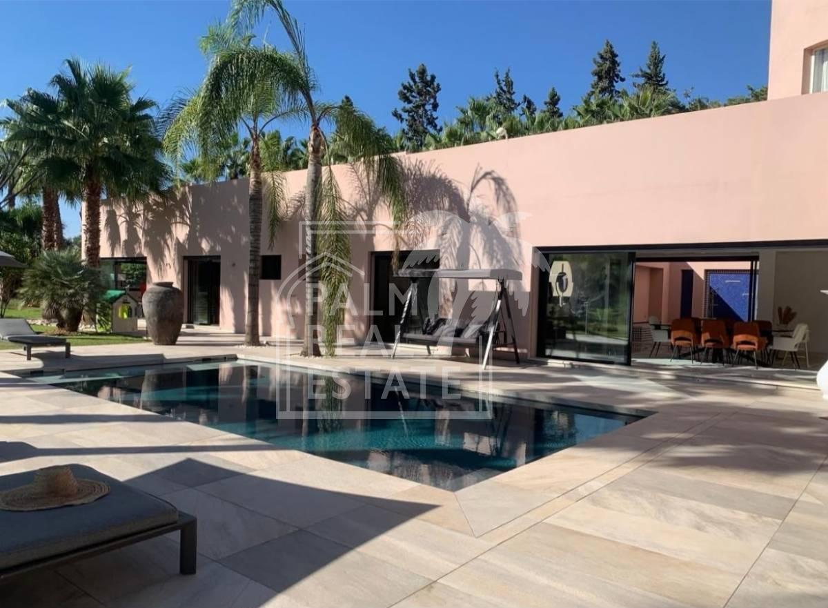 Top affaire Villa de prestige à vendre avec avna sur la route de l’Ourika
