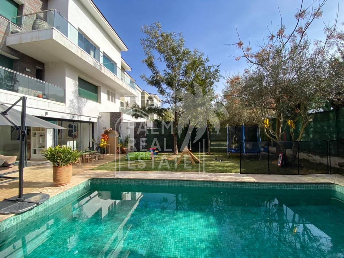 RDJ d'exception 530m2 de terrain Piscine privée