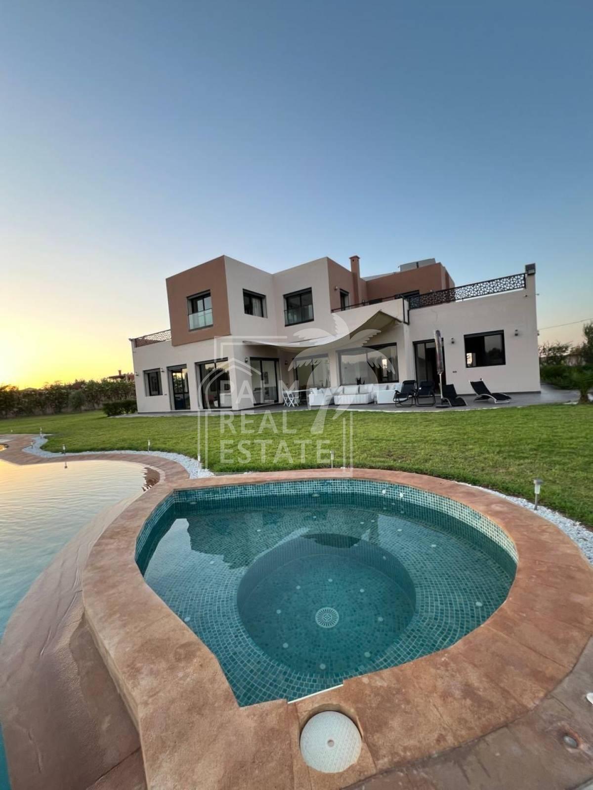 Superbe villa à louer – proche de l’École Américaine