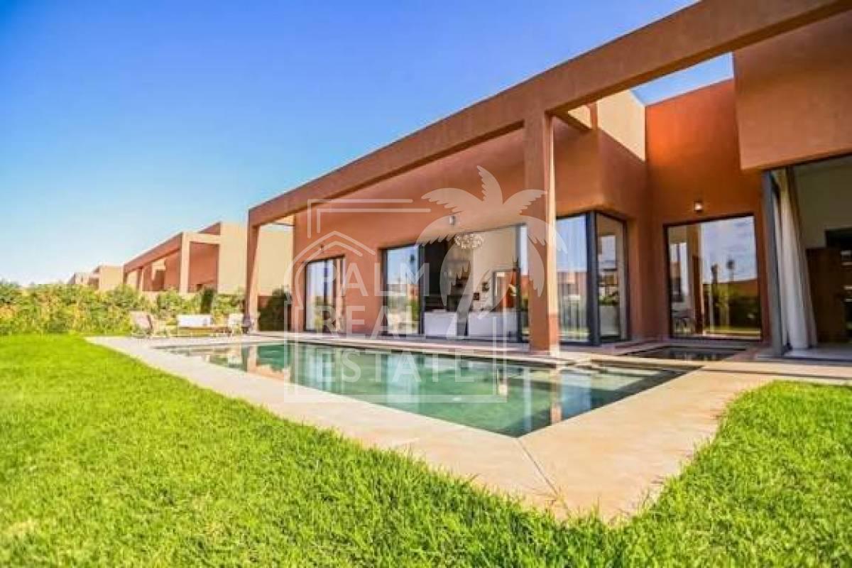 A vendre villa plein sur la route de l’Ourika