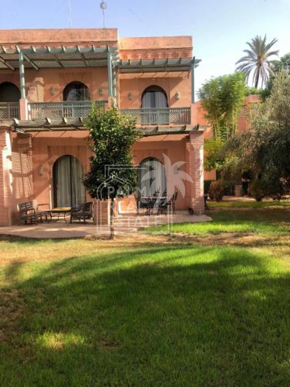 A vendre – Spacieux appartement en rez-de-chaussée à la Palmeraie